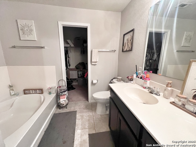 Image 9 of 17 For 415 Harvest Point