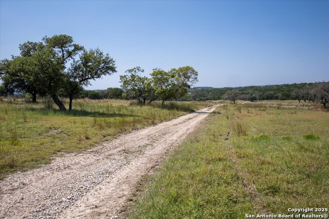 Listing photo id 61 for 34 Cravey Rd