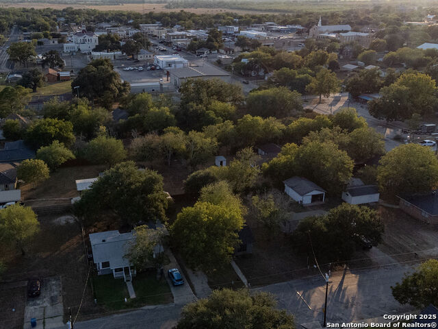 Image 21 of 27 For 1407 6th