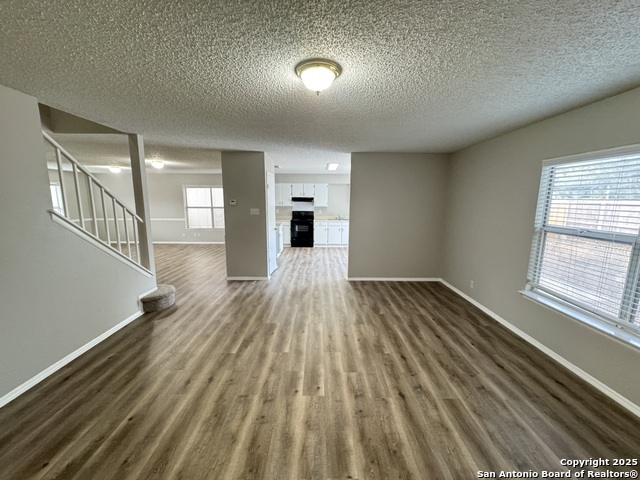 Image 9 of 27 For 6835 Cypress Mist Dr