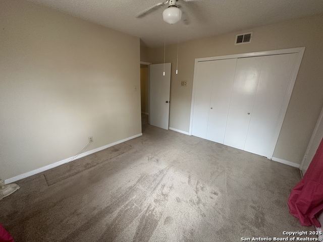 Image 27 of 39 For 322 Glenview W