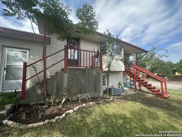 Image 39 of 39 For 322 Glenview W