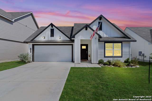 Listing photo id 0 for 21220 Cobbles Loop