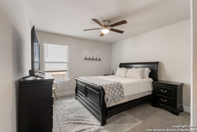 Listing photo id 19 for 21220 Cobbles Loop