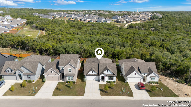Listing photo id 1 for 21220 Cobbles Loop
