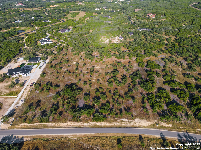 Image 7 of 20 For 1124 Adyson Ridge