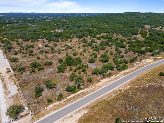 Image 8 of 20 For 1124 Adyson Ridge