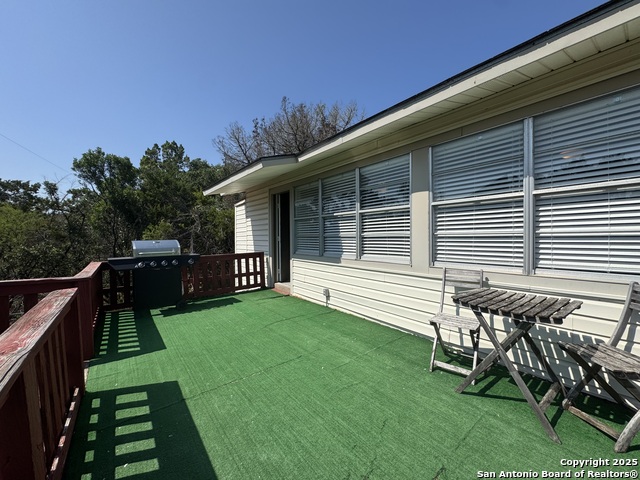 Image 14 of 21 For 3058 Westview