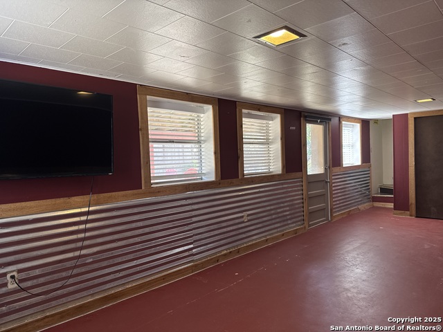 Image 19 of 21 For 3058 Westview