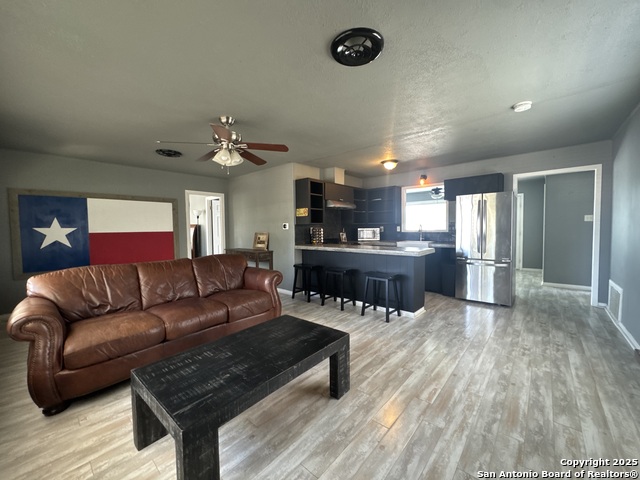 Image 4 of 21 For 3058 Westview