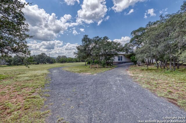 Details for 565 Loop Rd., Reagan Wells, TX 78801