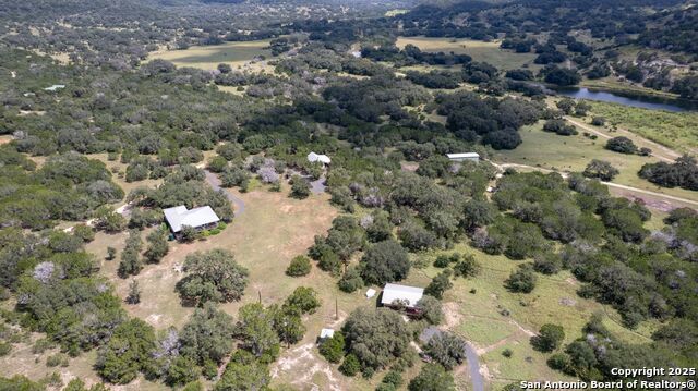 Image 52 of 78 For 565 Loop Rd.