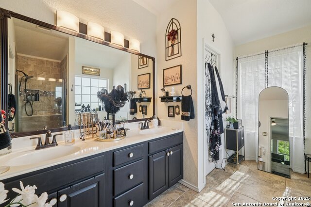 Image 28 of 34 For 13358 Tusayan