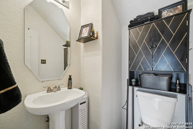 Image 31 of 34 For 13358 Tusayan