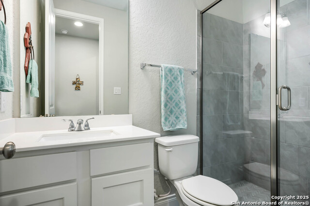 Image 25 of 43 For 184 Cimarron Creek