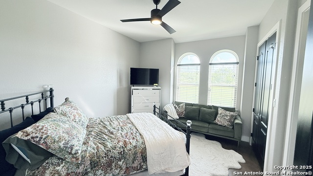 Listing photo id 9 for 4947 Fm 2200 S