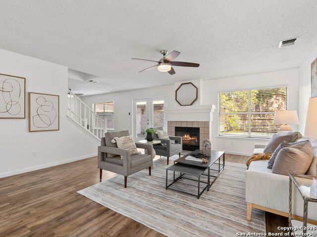 Image 10 of 49 For 16430 Bulverde Pt