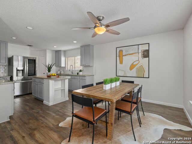 Image 19 of 49 For 16430 Bulverde Pt