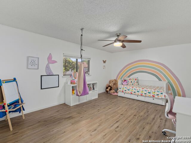 Image 31 of 49 For 16430 Bulverde Pt