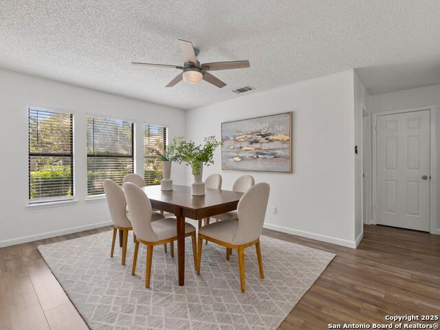 Image 6 of 49 For 16430 Bulverde Pt