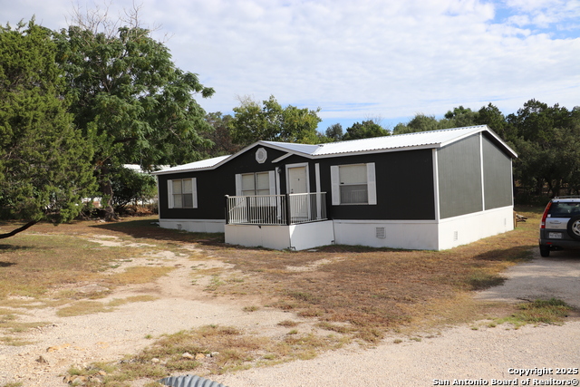 Details for 321 Deer Valley, Canyon Lake, TX 78133