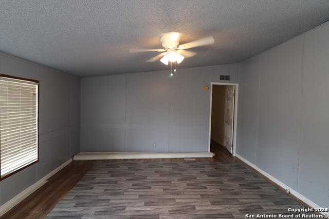 Image 4 of 15 For 321 Deer Valley