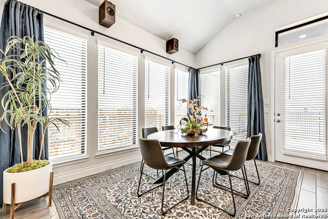 Image 20 of 39 For 1820 Durham Park