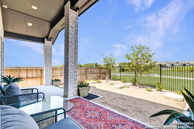 Image 37 of 39 For 1820 Durham Park