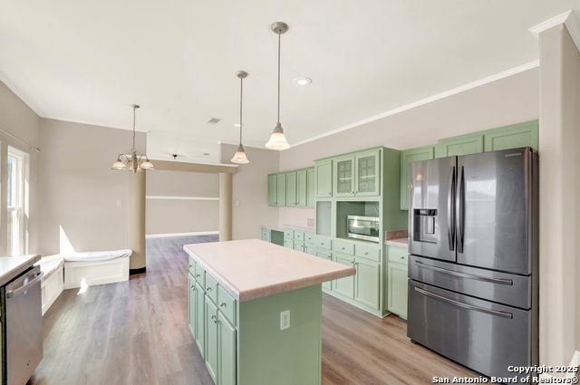 Listing photo id 8 for 683 County Road 242