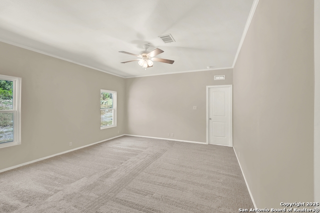 Listing photo id 13 for 683 County Road 242