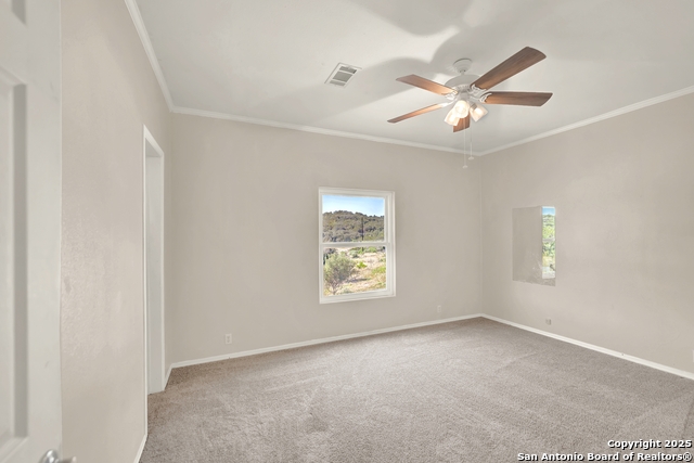 Listing photo id 16 for 683 County Road 242