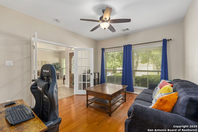 Image 18 of 40 For 16106 Ponderosa Pass