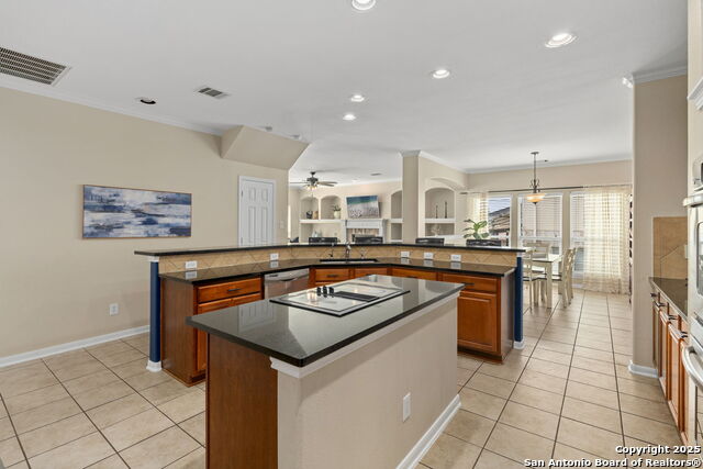 Image 23 of 40 For 16106 Ponderosa Pass