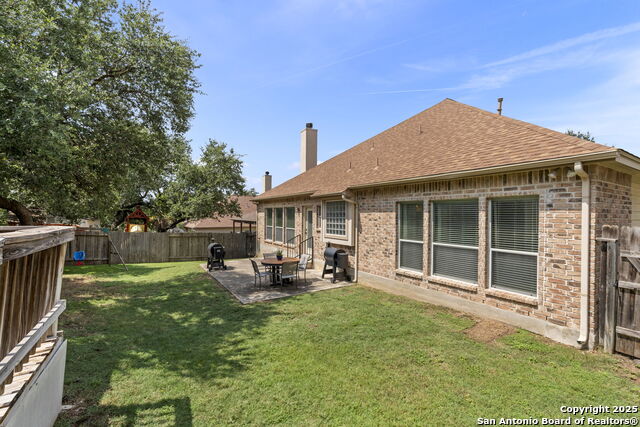 Image 38 of 40 For 16106 Ponderosa Pass