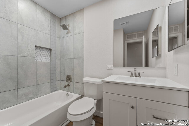 Image 21 of 37 For 8127 Sunshine Trail Dr