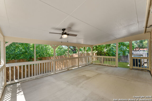 Image 23 of 37 For 8127 Sunshine Trail Dr