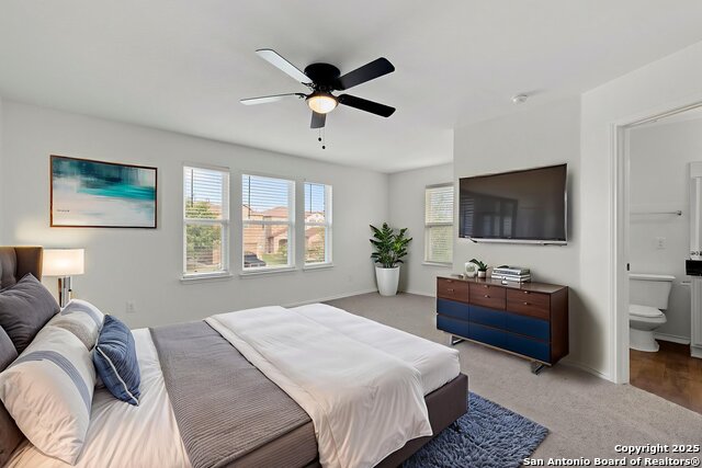 Image 30 of 37 For 3917 Legend Pond