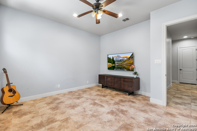Image 31 of 64 For 68 Brook Ridge