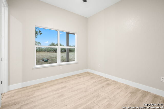 Image 24 of 42 For 16837 Fm 1937