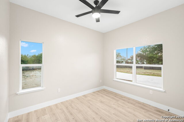 Image 28 of 42 For 16837 Fm 1937