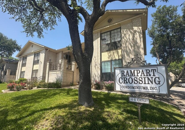 Details for 165 Rampart Dr W 704, San Antonio, TX 78216