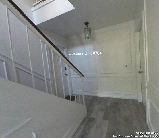 Image 2 of 18 For 165 Rampart Dr W 704