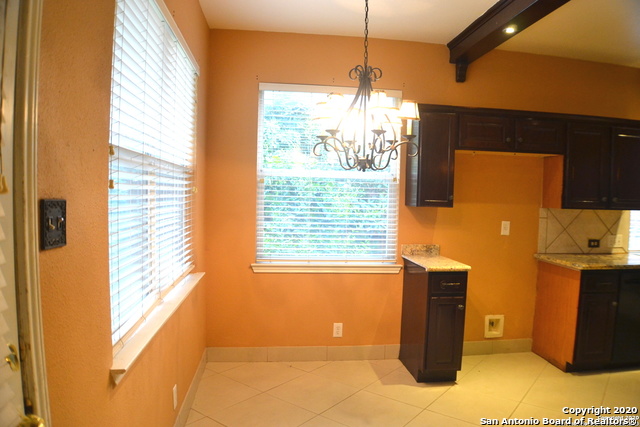Image 6 of 21 For 12360 Hart Crest