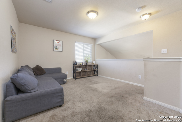 Image 18 of 36 For 2263 Clover Ridge