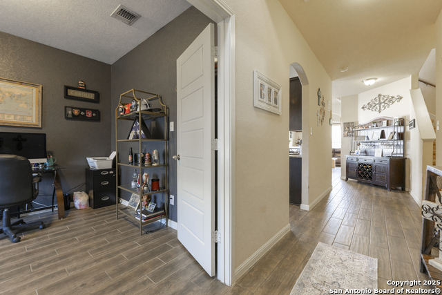 Image 6 of 36 For 2263 Clover Ridge