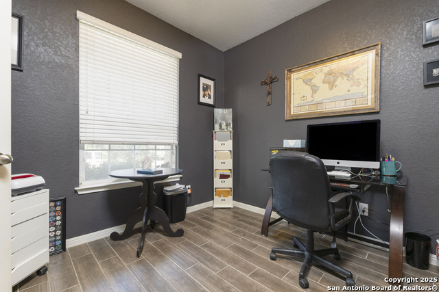 Image 7 of 36 For 2263 Clover Ridge