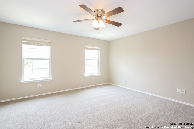 Listing photo id 3 for 9659 Kennebec