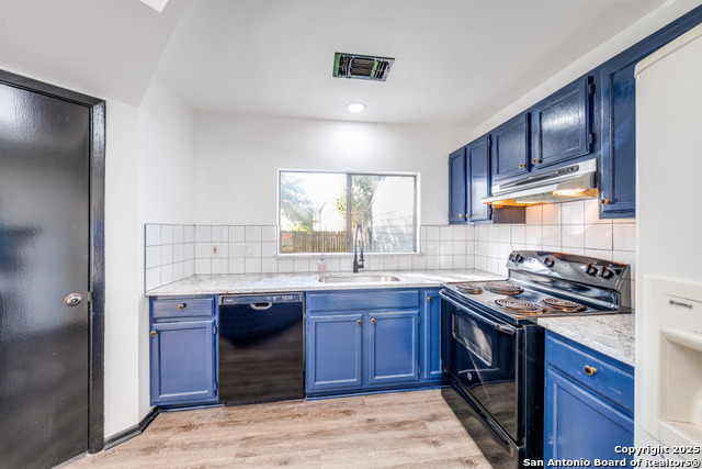 Image 11 of 25 For 11733 Spring Ridge