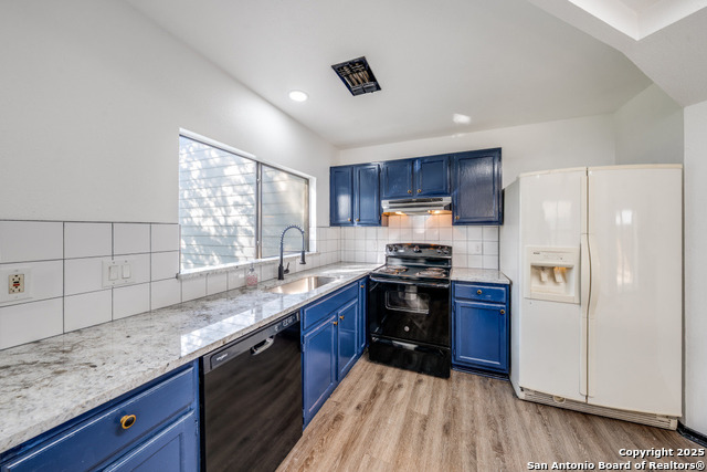 Image 12 of 25 For 11733 Spring Ridge