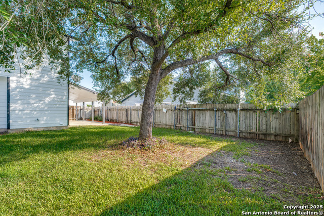 Image 24 of 25 For 11733 Spring Ridge